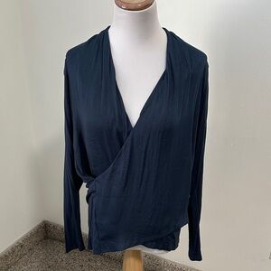 👒 Dolan Wrap Blouse